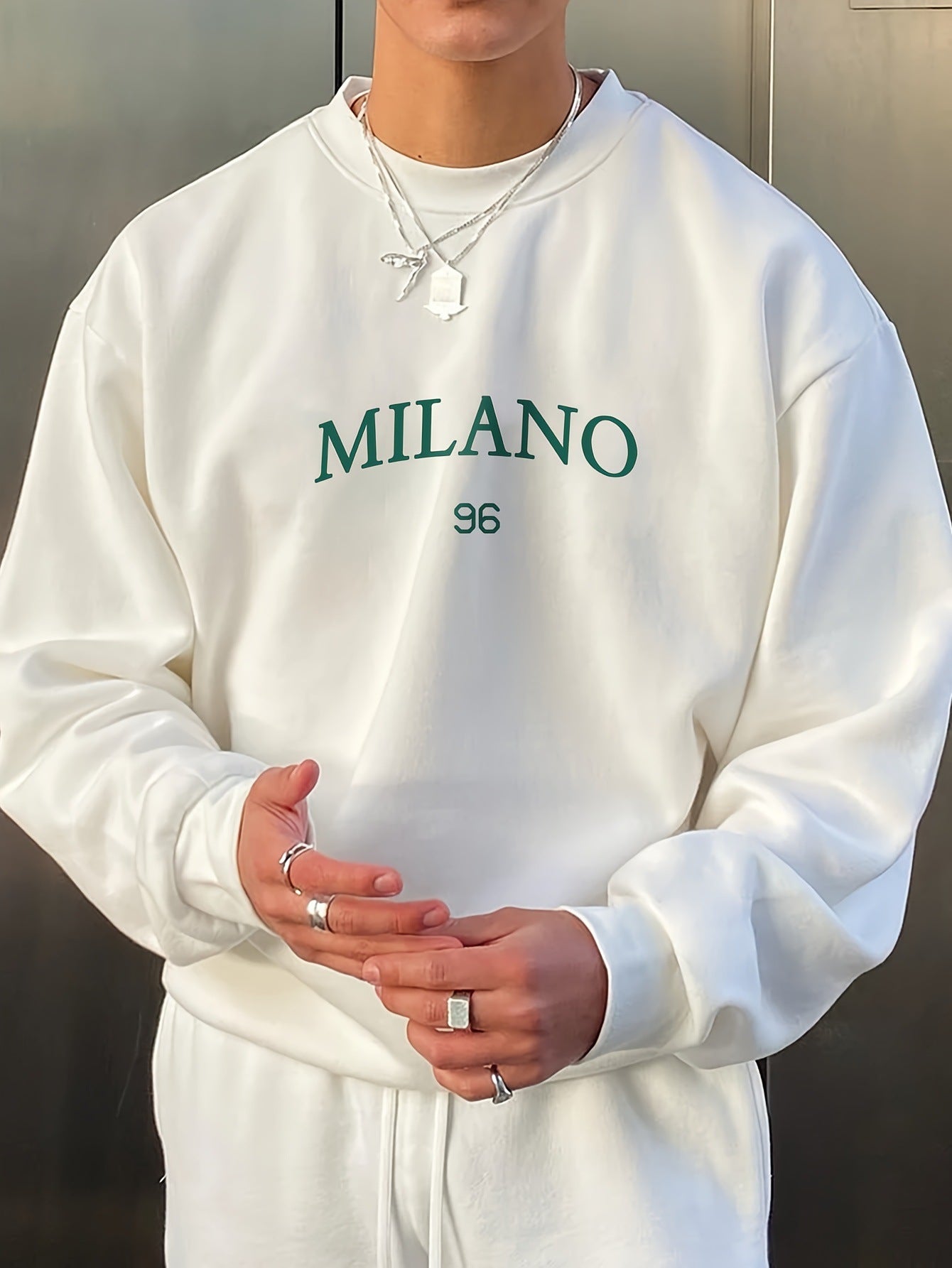 Men's Round-neck Sweater Casual Versatile Long Sleeves